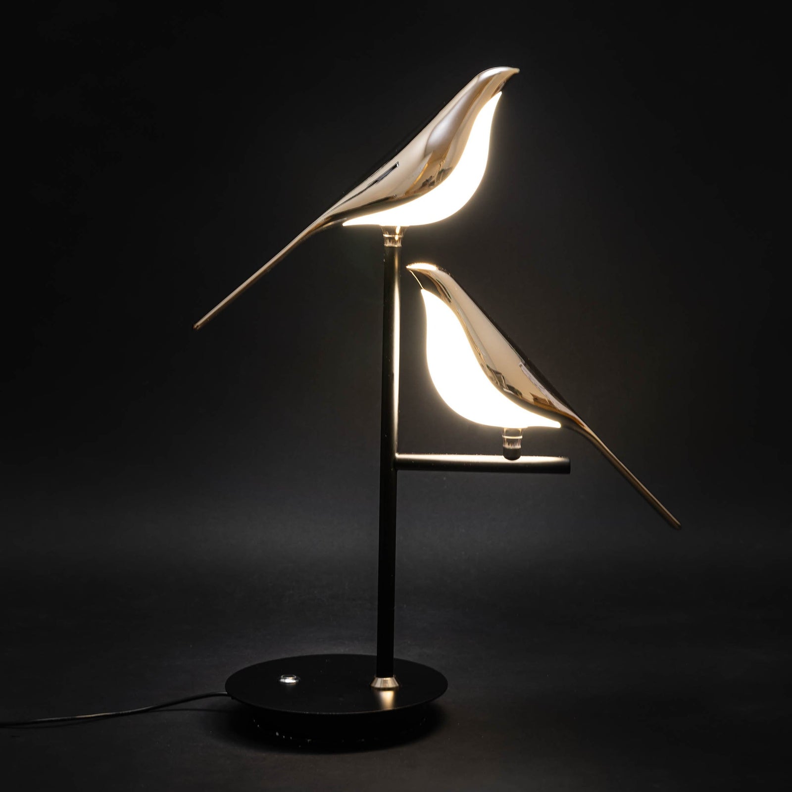 AuriBird LED Table Lamp