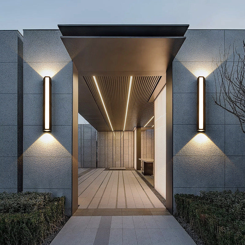 Lumedo Waterproof Outdoor Wall Lamp
